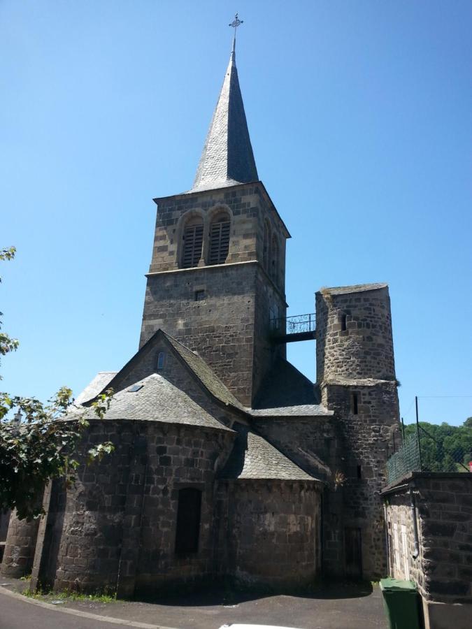 La Verte Salamandre Allanche Exterior foto